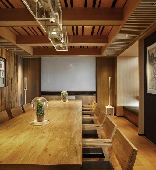 هتل Bloom Boutique