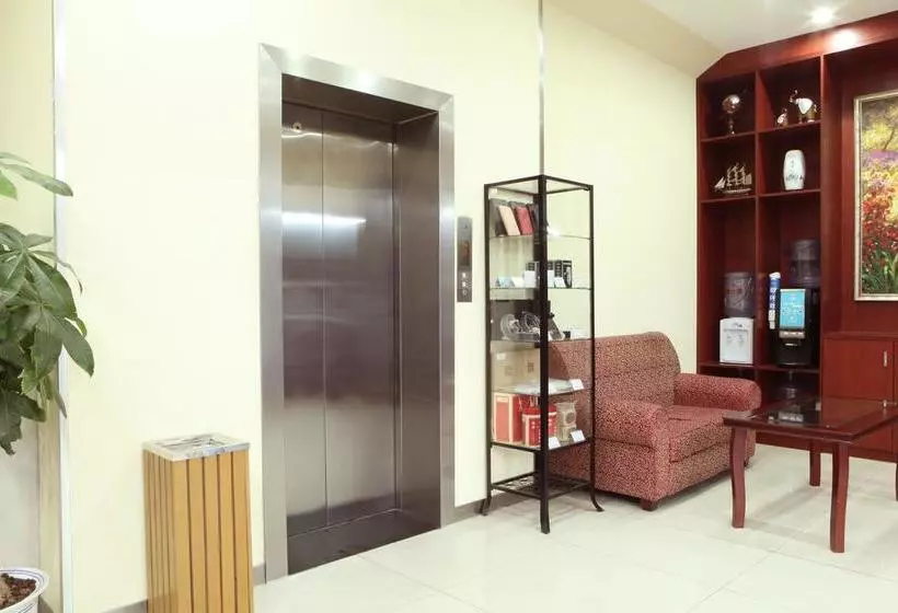 Hotelli Hanting Express Guangzhou Nansha Jinzhou Plaza