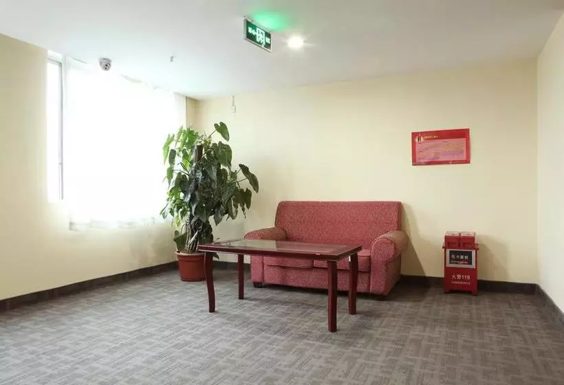 Hotelli Hanting Express Guangzhou Nansha Jinzhou Plaza