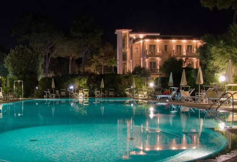 Hotelli Villa Elsa