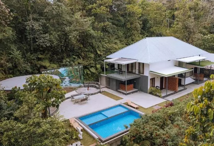 Elixir Woods Resort And Spa