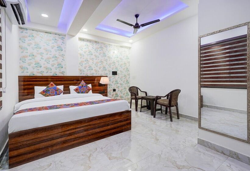 ホテル Fabexpress Miss Too