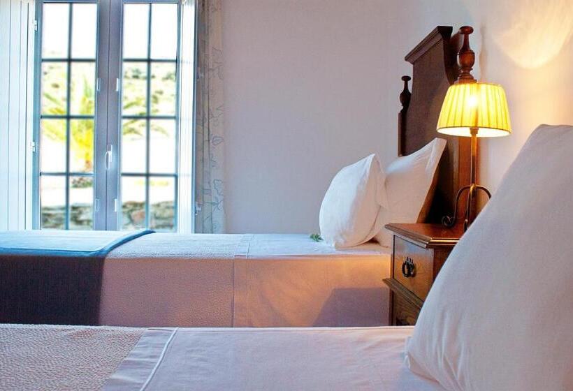 בית מלון כפרי O Monte Do Alhinho Turismo Rural