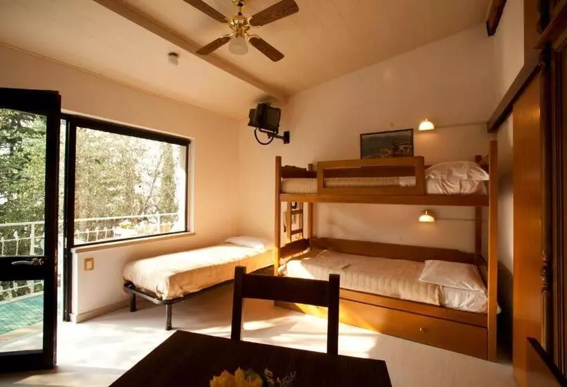 ホテル Villaggio Albergo Casa E Lago