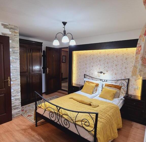 Pensiunea Dumbrăvița