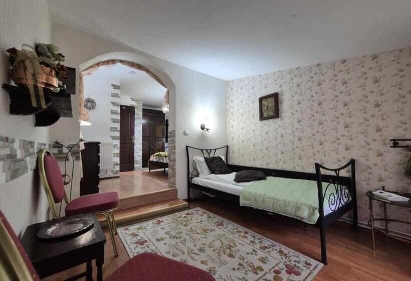 Pensiunea Dumbrăvița