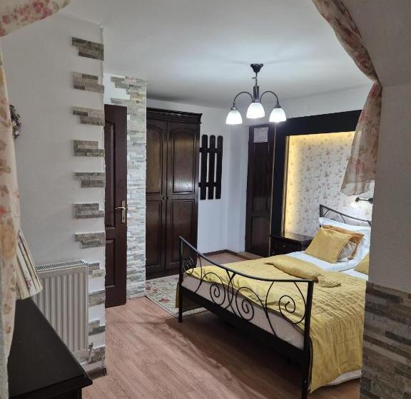 Pensiunea Dumbrăvița