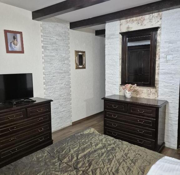 Pensiunea Dumbrăvița