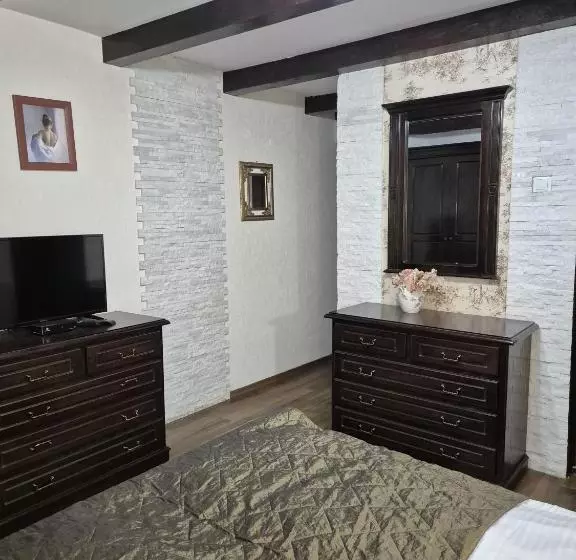 Pensiunea Dumbrăvița