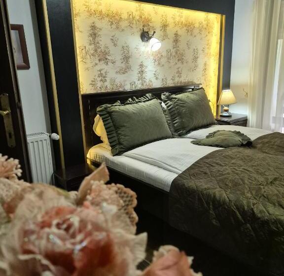 Pensiunea Dumbrăvița