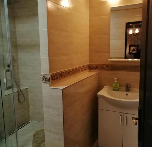 Pensiunea Dumbrăvița