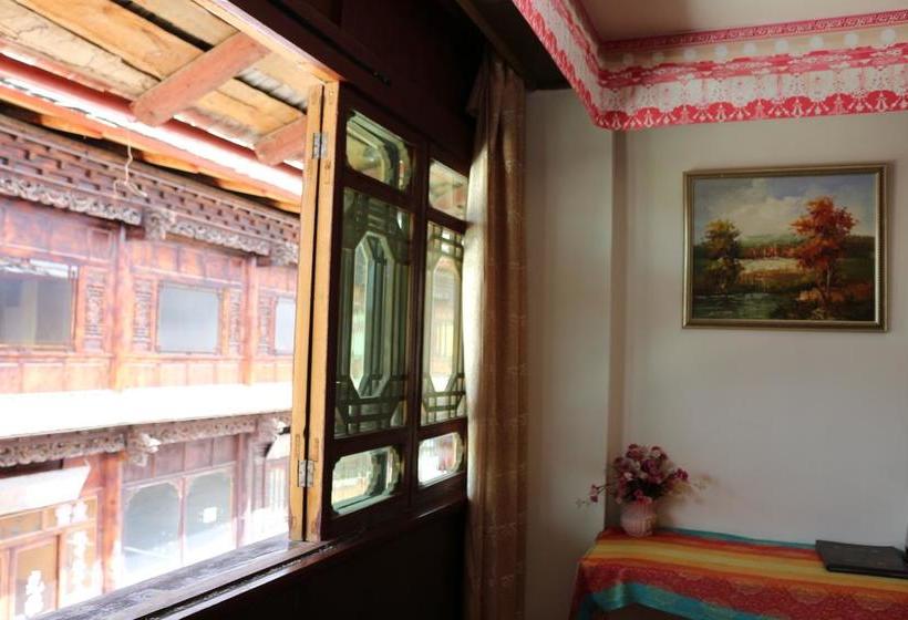 Hospedaria Shangajoy Seasons Inn