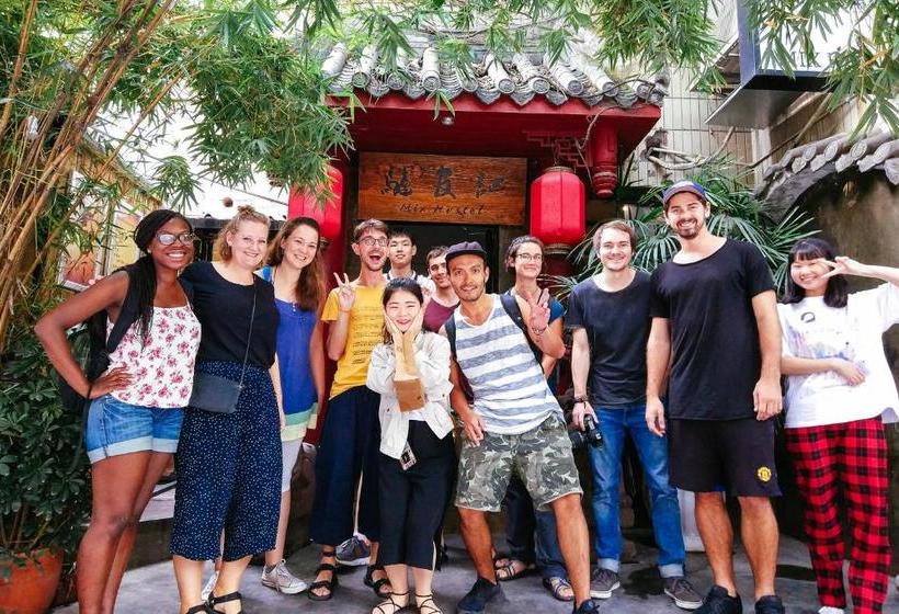 Chengdu Mix Hostel Courtyard Poshpacker