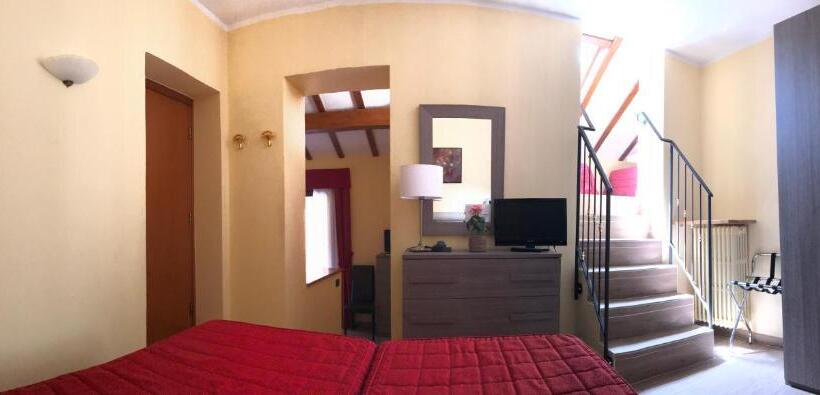 בית מלון כפרי Adler