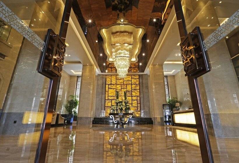 Отель Yarrow Boutique