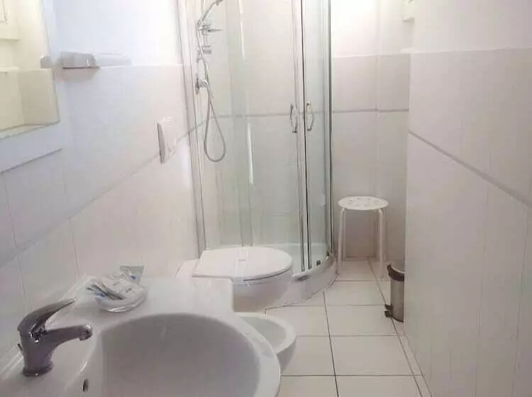 هتل Albachiara Inn