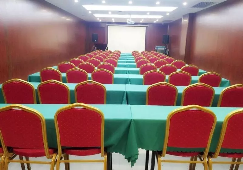 Hotelli Greentree Inn Jiangsu Xuzhou Food Town International Exhibition And Convention Center Business