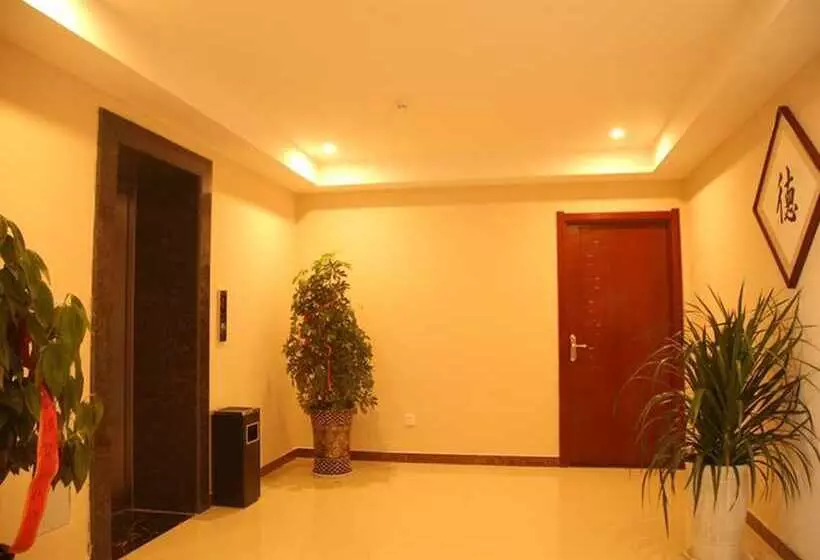 Hotelli Greentree Inn Henan Shangqiu Normal College Wenhuawestroad Business