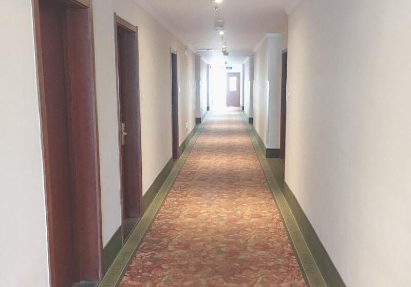 Otel Greentree Inn Anhui Xuancheng Jixi Guangming Palace Business