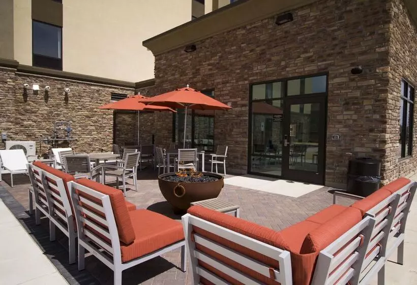 Hotelli Hampton Inn Decatur Mt. Zion