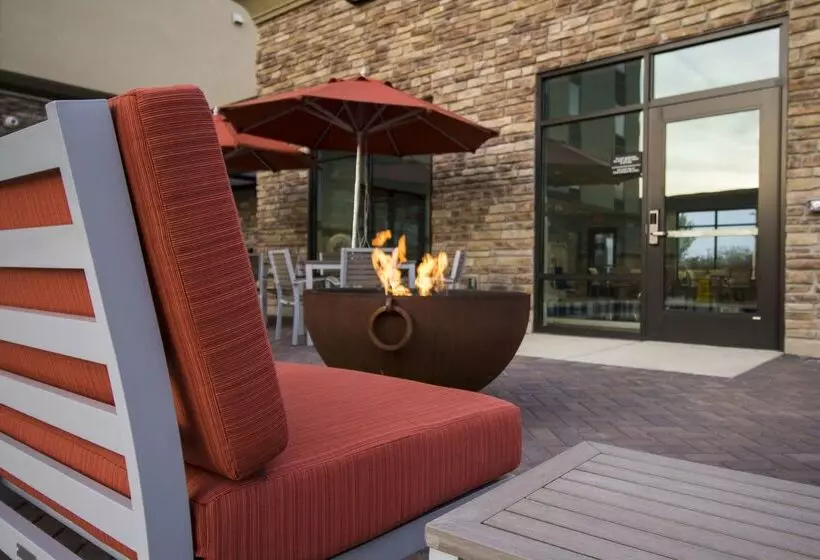 Hotelli Hampton Inn Decatur Mt. Zion