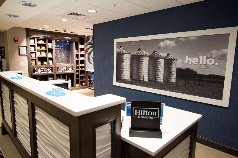 Отель Hampton Inn Decatur Mt. Zion