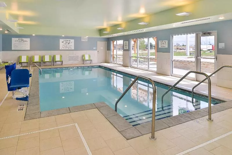 ホテル Holiday Inn Express & Suites   Ogallala, An Ihg