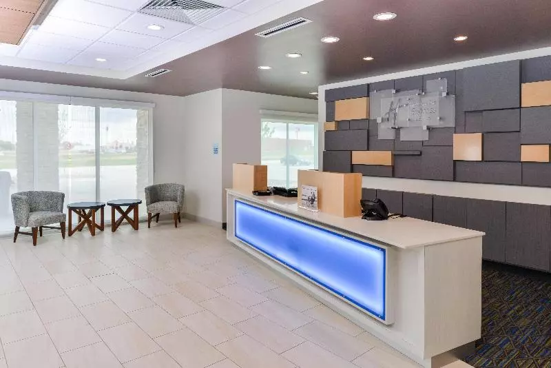ホテル Holiday Inn Express & Suites   Ogallala, An Ihg