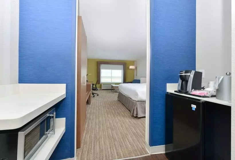ホテル Holiday Inn Express & Suites   Ogallala, An Ihg