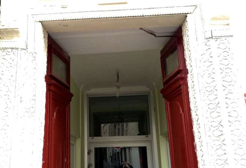 Hotel Hôtel Azur Montmartre