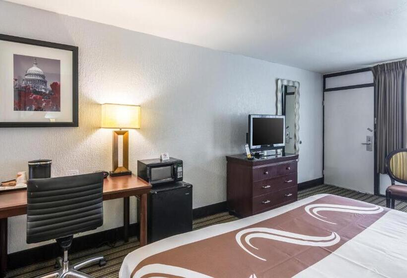 Hotel Rest And Relax Inn