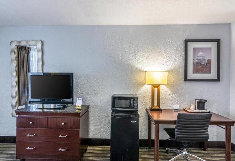 Hotel Rest And Relax Inn