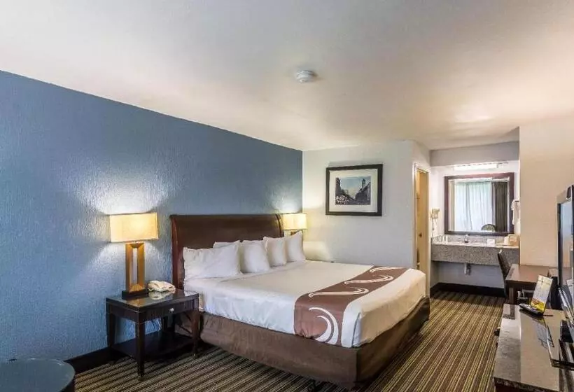 Hotelli Rest And Relax Inn