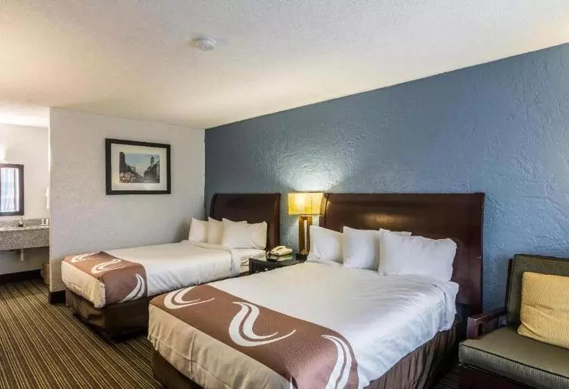 Hotelli Rest And Relax Inn
