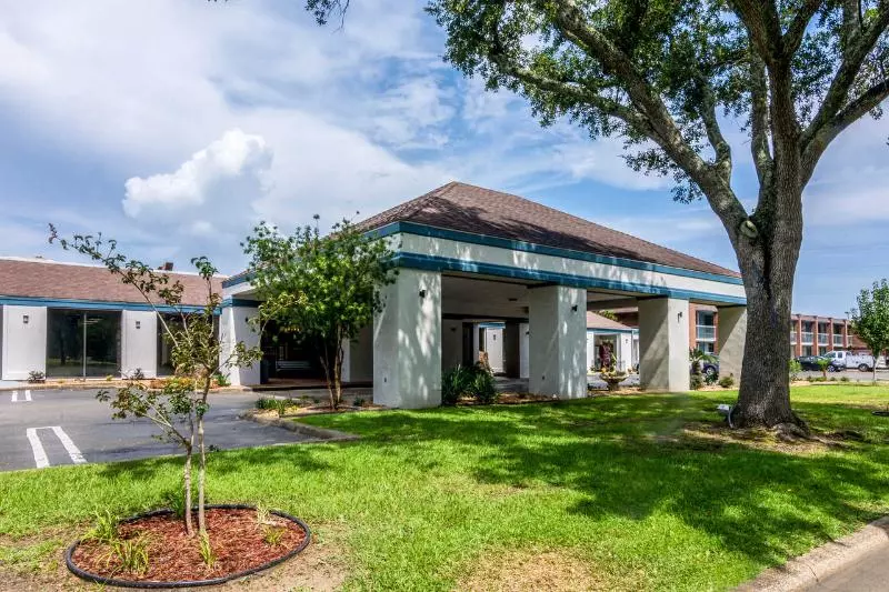 Hotelli Rest And Relax Inn