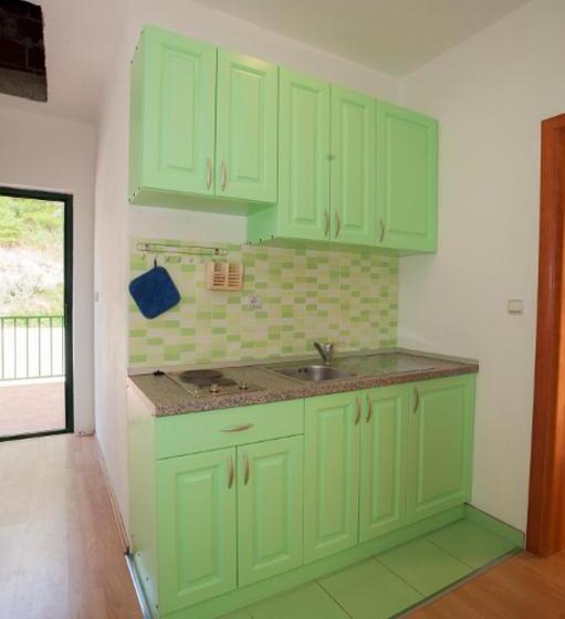 Apartments Zelic Tucepi