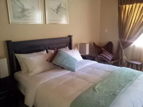 تختخواب و صبحانه Sollunaa Guesthouse
