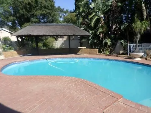 تختخواب و صبحانه Sollunaa Guesthouse