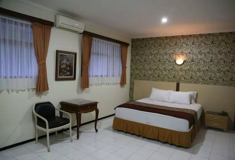 Otel Aloha Malang