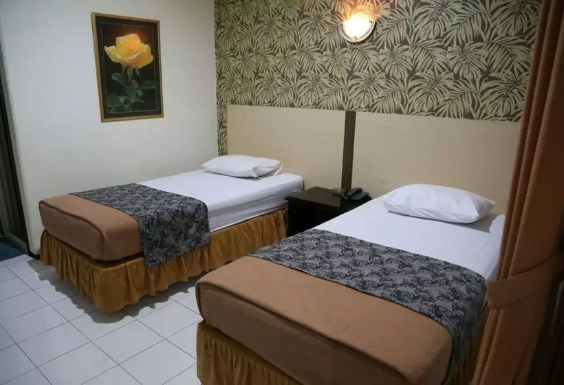 Otel Aloha Malang