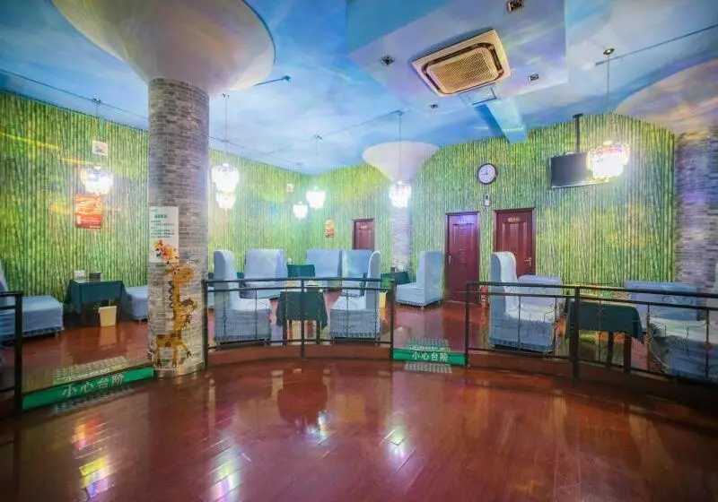 Hotelli Greentree Inn Anhui Hefei Railway Station Qinggong Mall Express