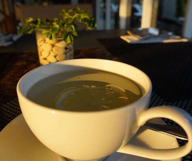 Luminor Hotel Jambi Kebun Jeruk By Wh