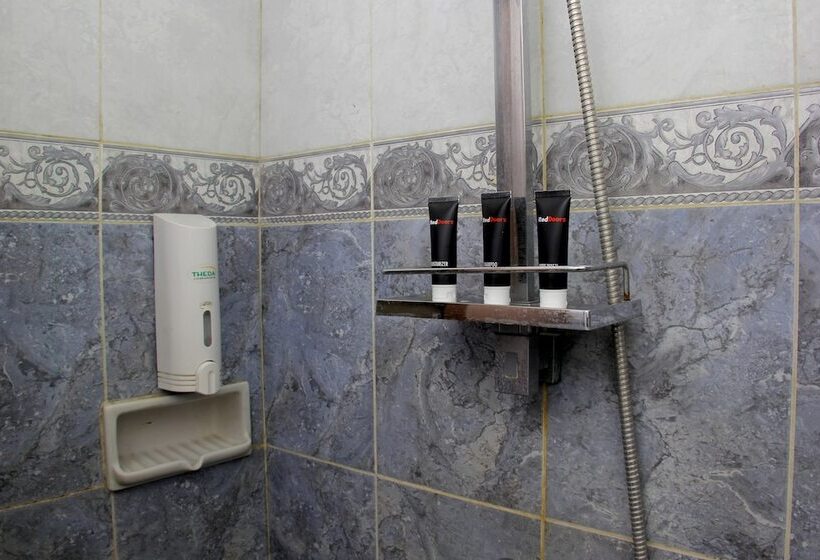 فندق Reddoorz @ Lodaya