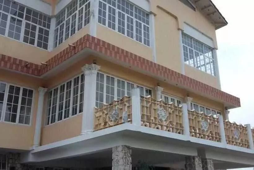 پانسیون Rockhampton Retreat Guest House
