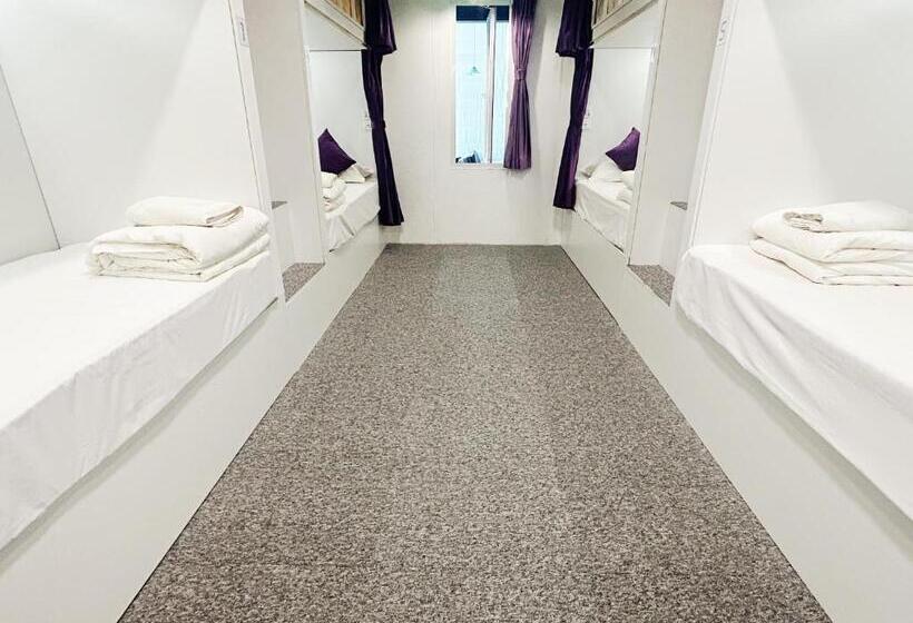 פנסיון Syri Guesthouse Vientiane Hostel & Cafe