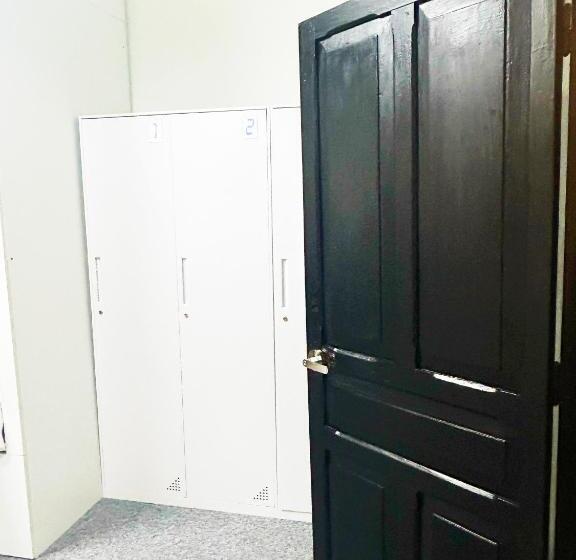 פנסיון Syri Guesthouse Vientiane Hostel & Cafe