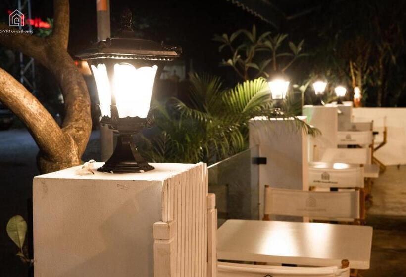 פנסיון Syri Guesthouse Vientiane Hostel & Cafe