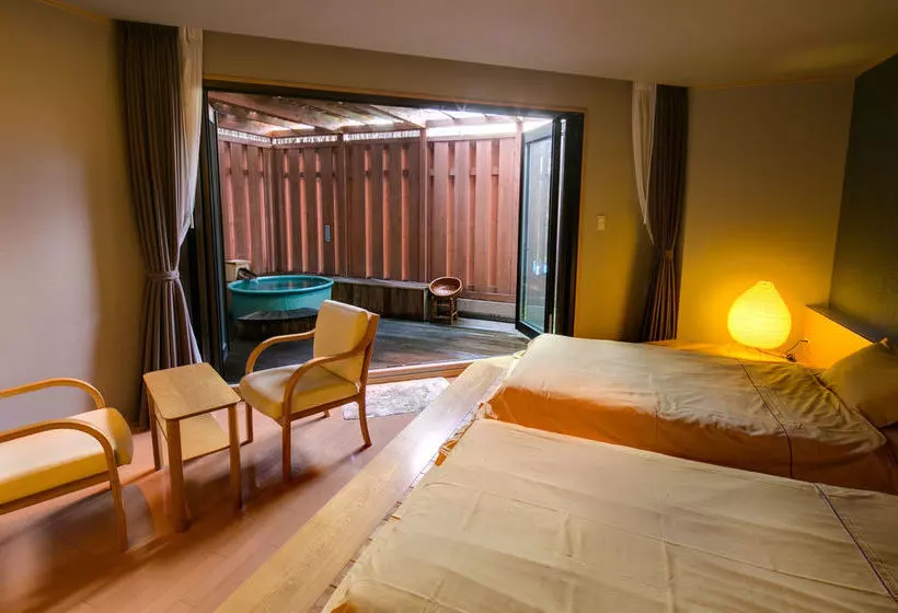 Ryokan Shiroyama