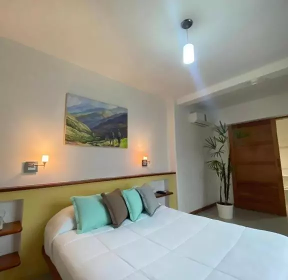 هتل Casa Tramontana