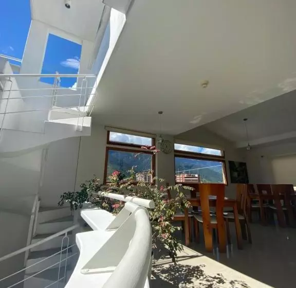 هتل Casa Tramontana